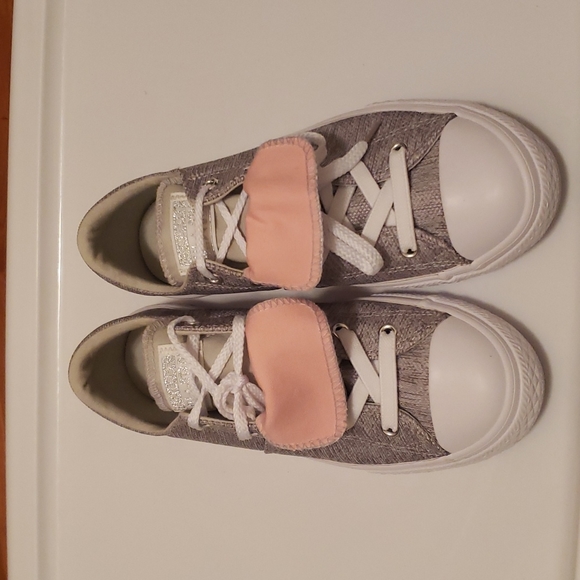 NWT Converse , double tongue sneakers, two-tone - Picture 3 of 8